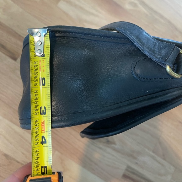 90s RARE COACH Vintage City Bag Black Leather Crossbody Shoulder Purse Bag 9790 - Picture 7 of 9